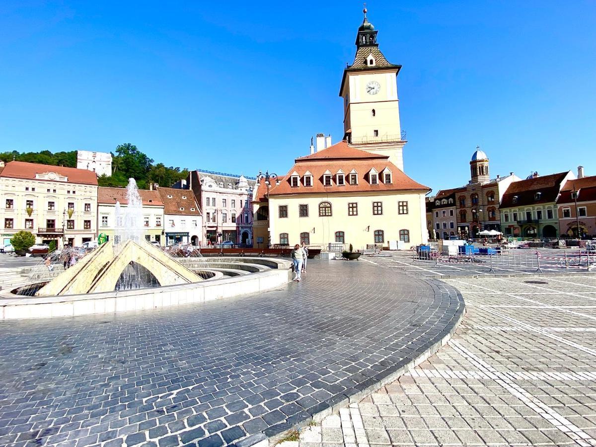 10 Council Square Apartment Brasov Bagian luar foto