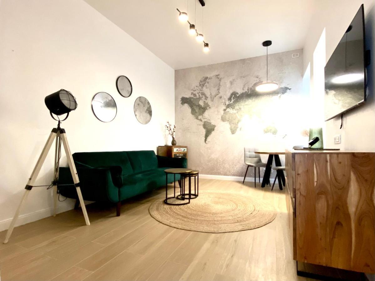 10 Council Square Apartment Brasov Bagian luar foto