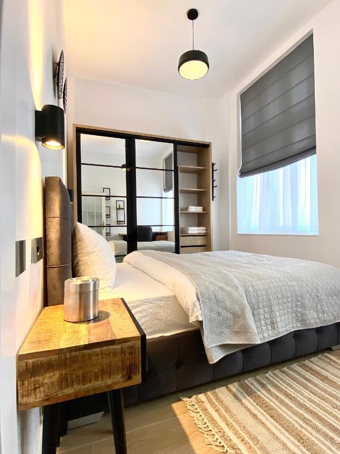 10 Council Square Apartment Brasov Bagian luar foto