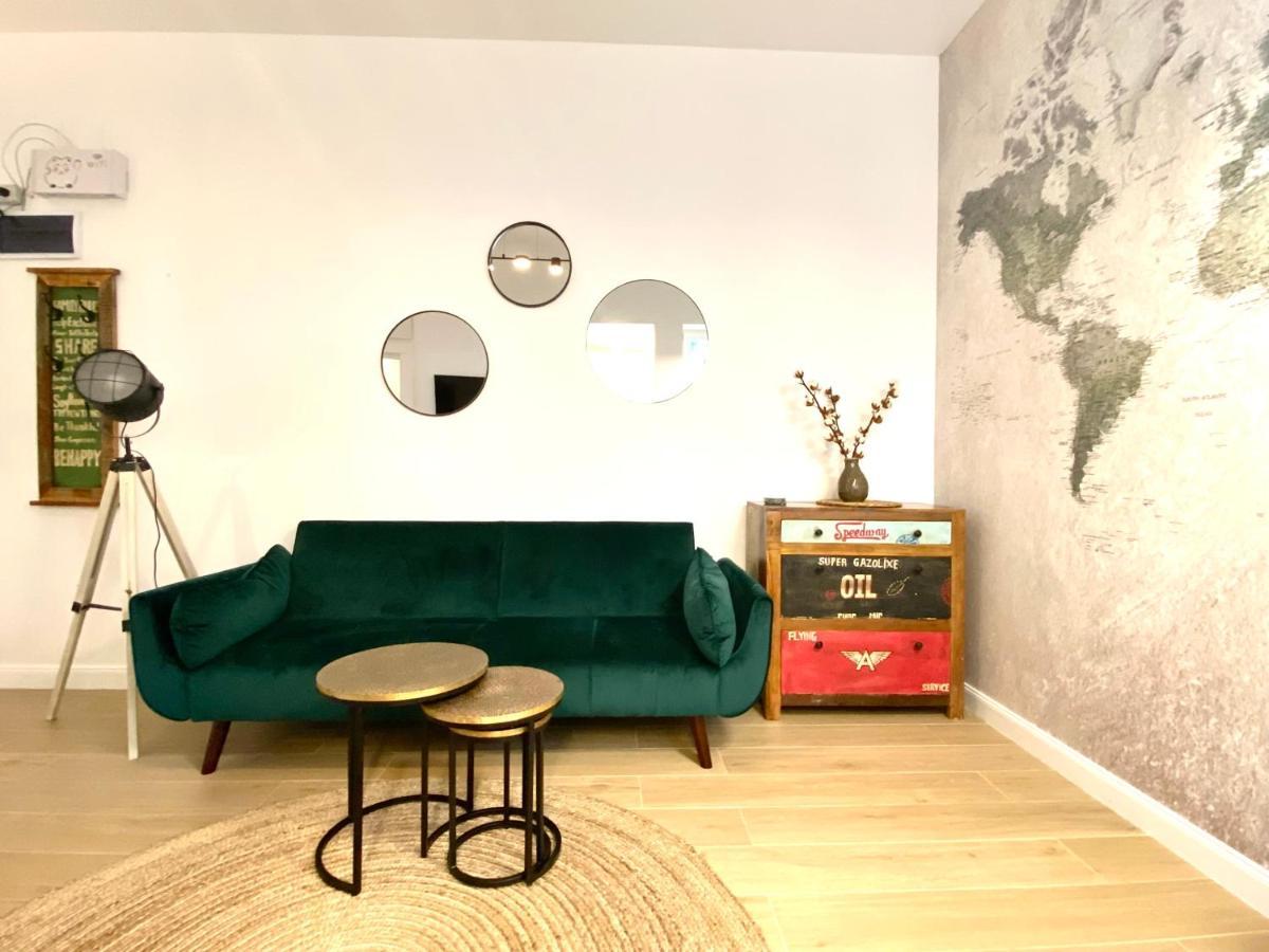 10 Council Square Apartment Brasov Bagian luar foto
