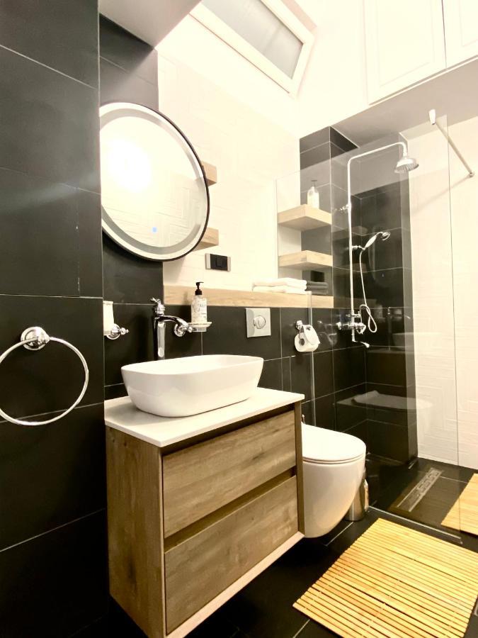 10 Council Square Apartment Brasov Bagian luar foto