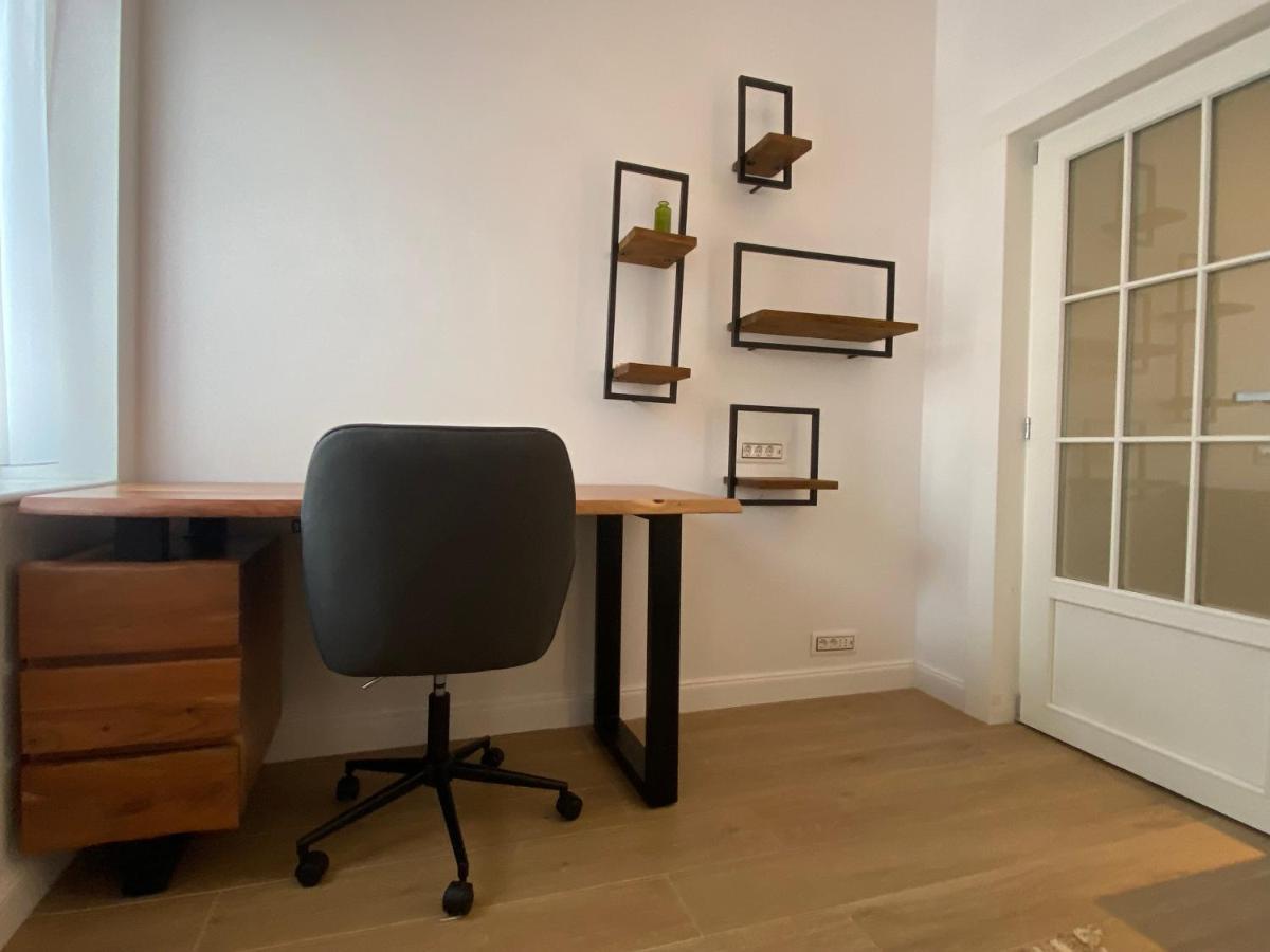 10 Council Square Apartment Brasov Bagian luar foto